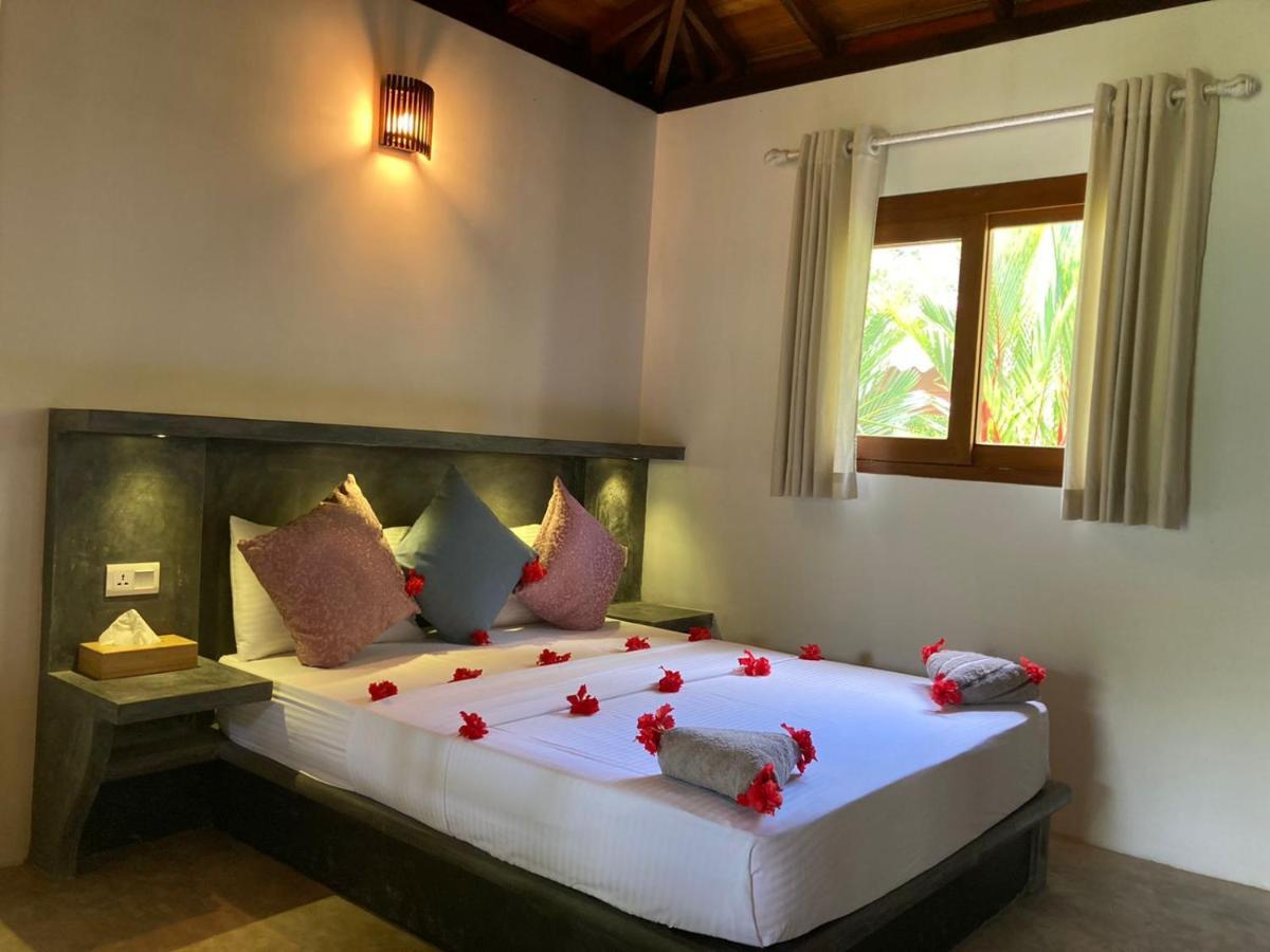 Avalon Village Resort Induruwa Eksteriør bilde