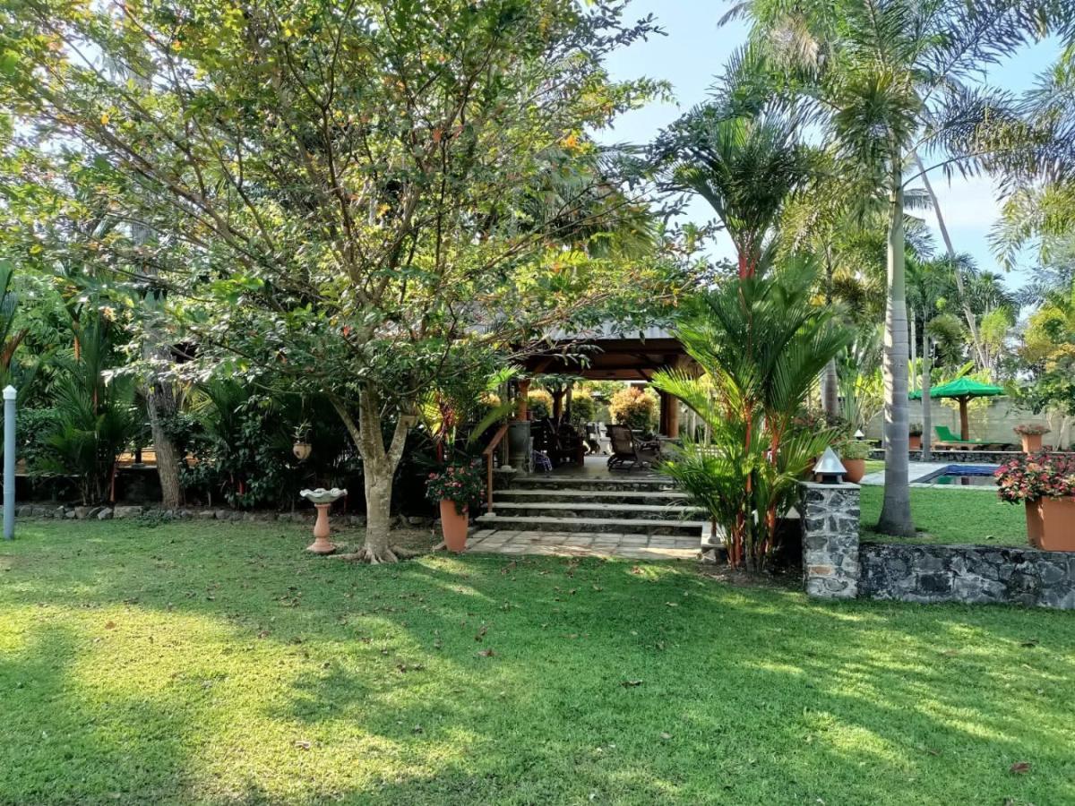 Avalon Village Resort Induruwa Eksteriør bilde