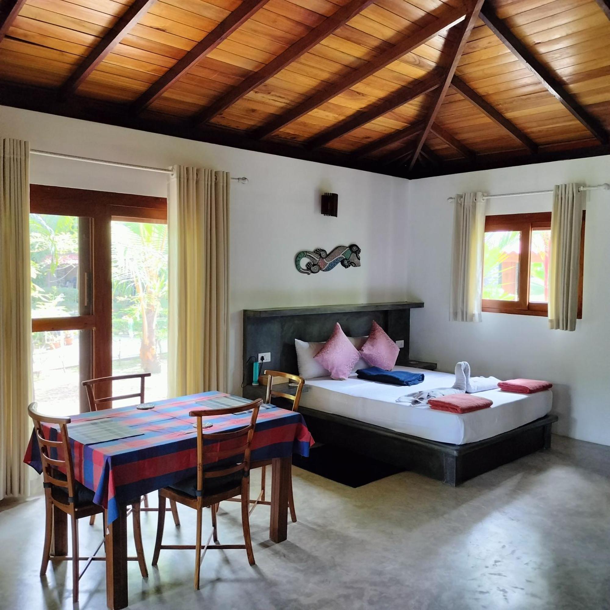 Avalon Village Resort Induruwa Eksteriør bilde