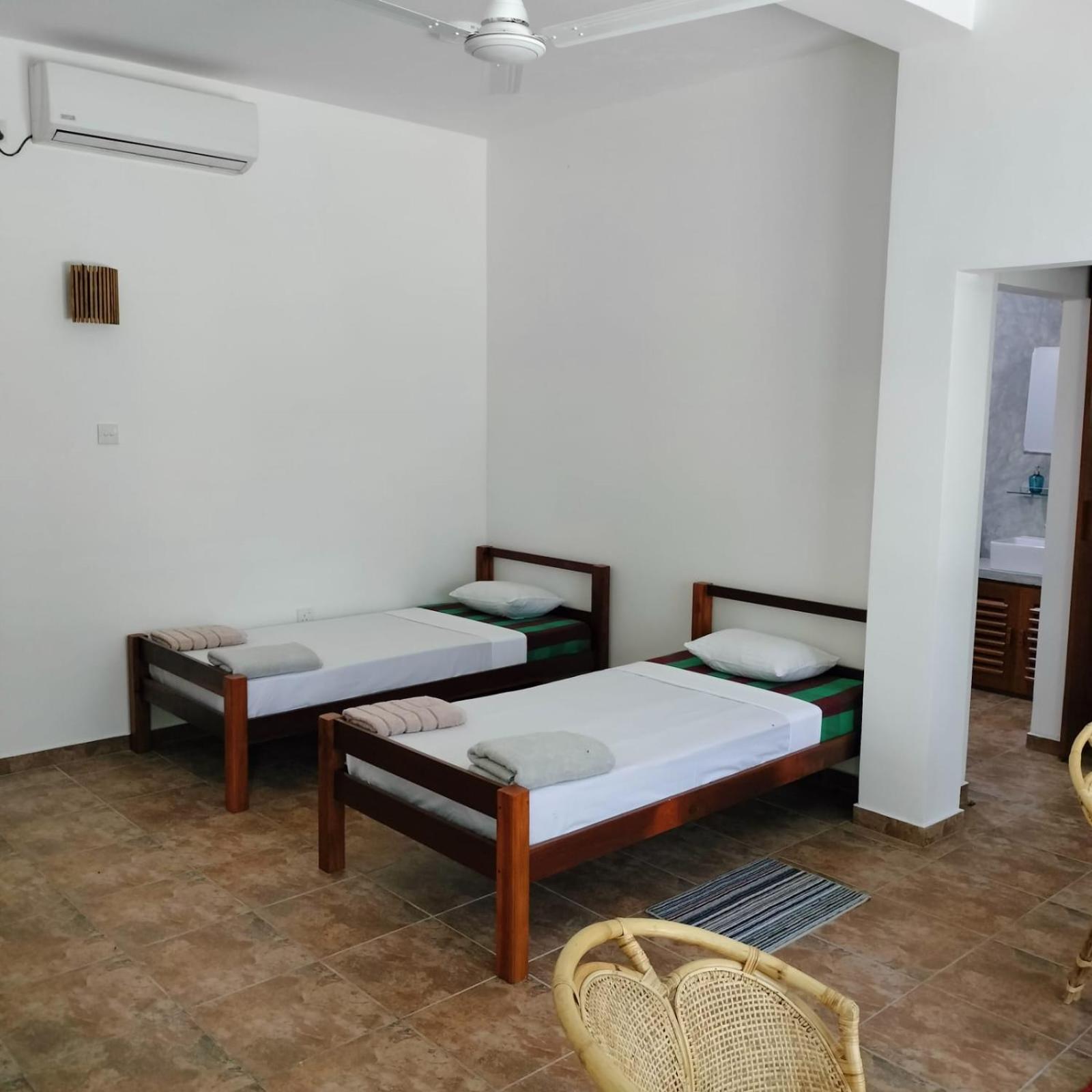 Avalon Village Resort Induruwa Eksteriør bilde