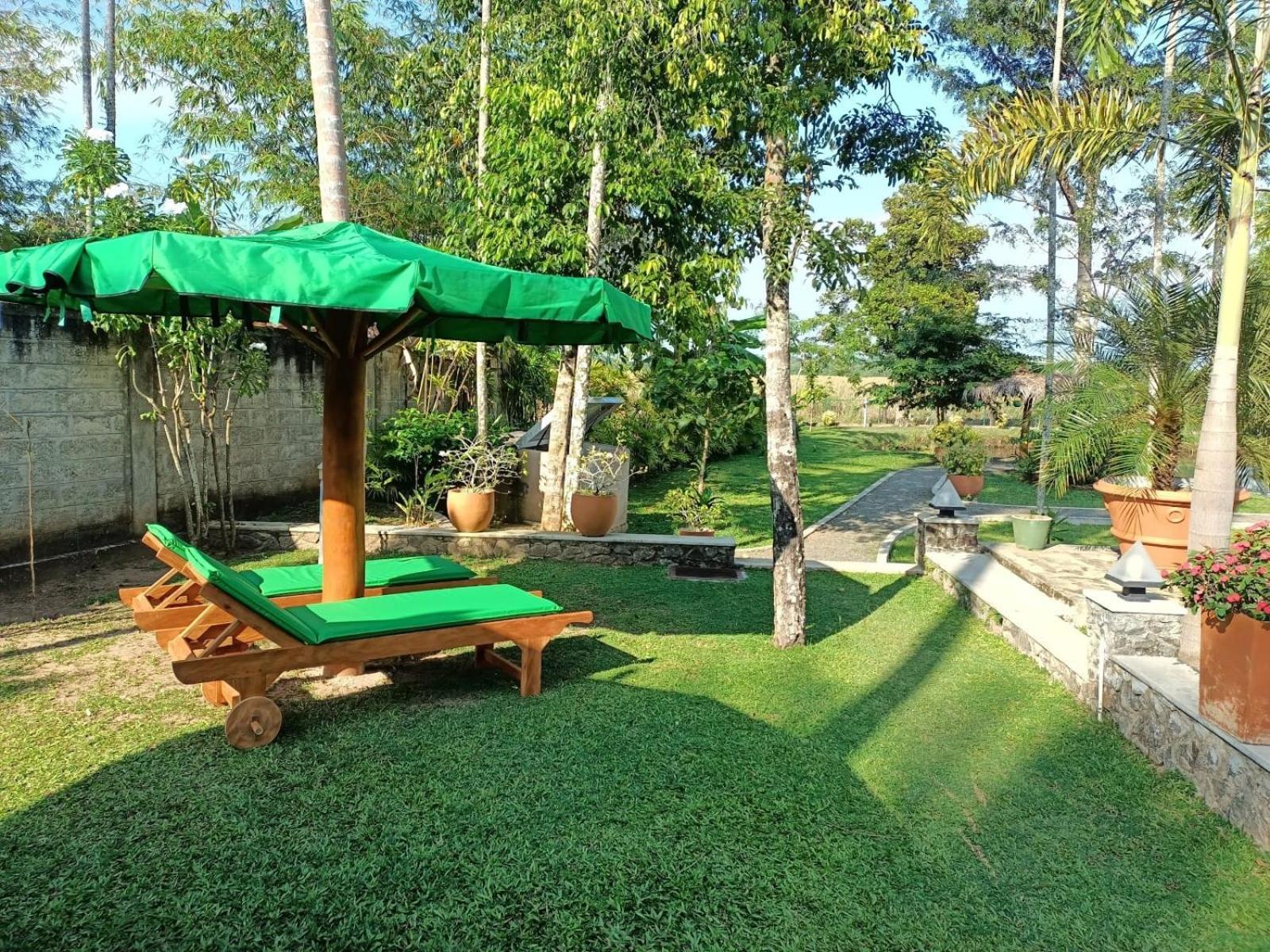 Avalon Village Resort Induruwa Eksteriør bilde